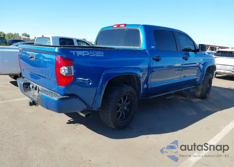 2017 Toyota Tundra Sr5 5.7L V8 z USA, uszkodzony, nr VIN 5TFDW5F17HX635393